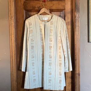 Women’s designer embroidered collar-less blazer size 18